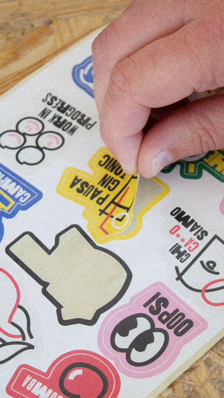 Stickers and labels generated in DIMA Media Studio